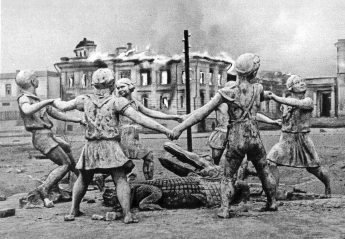 Trận chiến bao vây Stalingrad có thương vong lên tới 3 triệu binh lính và dân thường Liên Xô - cao hơn tổng số thương vong của quân Anh và Mỹ trong toàn bộ chiến tranh trên mọi mặt trận. Nguồn ảnh: WW2.