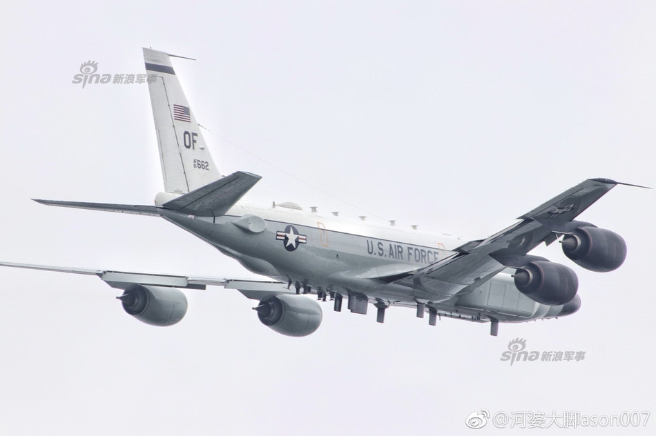 Hiện tại, Không quân Mỹ đang có trong tay khoảng 15 chiếc RC-135 các phiên bản khác nhau. Tuy nhiên theo nhiều nguồn tin, Không quân Mỹ sẽ trong tương lai sẽ có tối đa 55 chiếc máy bay do thám loại này. Nguồn ảnh: Ason007.