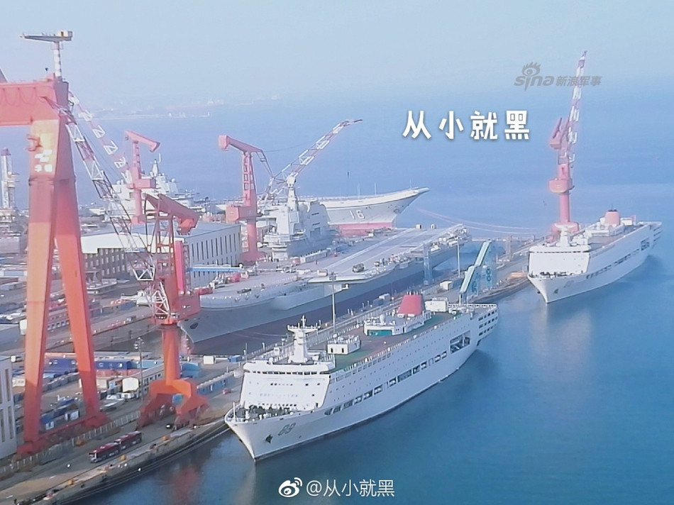 Hiện tại tàu sân bay Type 001 đang nằm tại dock cạn tại nhà máy đóng tàu ở Đại Liên. Các quá trình tu sửa đang diễn ra gấp rút để việc thử nghiệm trên biển có thể tiếp tục diễn ra sớm nhất có thể. Nguồn ảnh: Sina.