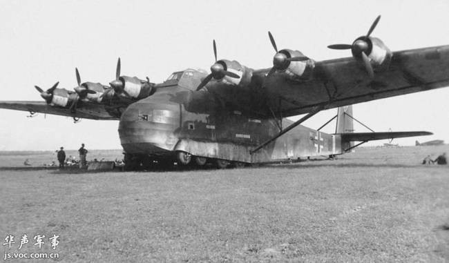 Do có trọng lượng quá lớn và nằm dưới đáy biển đã hơn 70 năm, mọi nỗ lực trục với chiếc máy bay này nguyên trạng đều được coi là bất khả thi và cho tới tận ngày nay, chiếc Me 323 duy nhất còn nguyên vẹn trên thế giới vẫn nằm ở độ sâu 60 mét dưới lòng biển. Nguồn ảnh: Jsvoc.