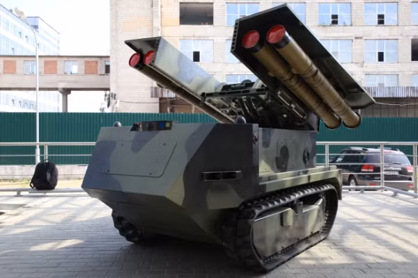Robot chiến đấu tự hành "Bogomol" (Bọ Ngựa) do Belarus thiết kế. Nguồn ảnh: Defence Blog.