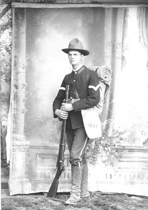 Năm 1898, Mỹ lại một lần nữa lao vào chiến tranh với việc đưa quân tới hỗ trợ Cuba giành lại nền độc lập từ tay Tây Ban Nha gây ra cuộc chiến tranh Tây Ban Nha - Mỹ. Vì là một quốc gia độc lập nhờ tách khỏi mẫu quốc, Mỹ rất đồng cảm và ủng hộ các quốc gia khác trên thế giới đứng lên giành độc lập. Nguồn ảnh: BI.