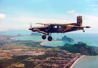 Máy bay có phi hành đoàn ba người, bao gồm hai phi công chính và phụ cùng một xạ thủ điều khiển khẩu pháo 30mm. Nguồn ảnh: Tommyualan.