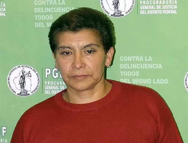 20. Juana Barraza: còn gọi là sát nhân quý bà, lànữ tội phạm khét tiếng chịu trách nhiệm về vụ giết hại 11 người và nhiều phụ nữ lớn tuổi không có gia đình một cách tàn bạo vì sự thù hận của mình đối với người mẹ nghiện rượu.