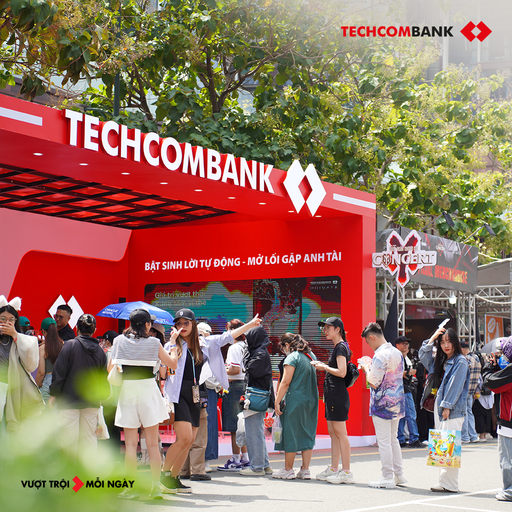 Khach hang Techcombank duoc check-in som cung cac anh trai vuot ngan chong gai-Hinh-2
