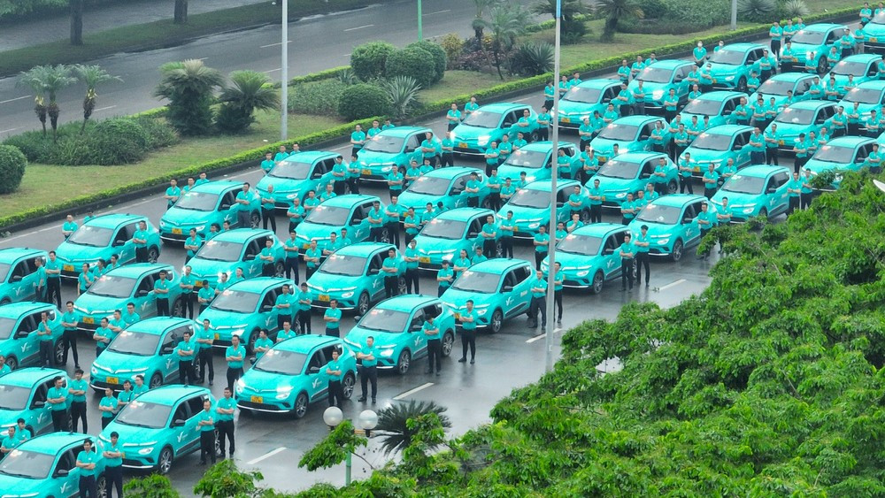 Xanh SM tiếp tục giành cú đúp Giải thưởng Doanh nghiệp châu Á - APEA 2024 - Hình 3 Xanh SM tiep tuc gianh cu dup Giai thuong Doanh nghiep chau A - APEA 2024-Hinh-3