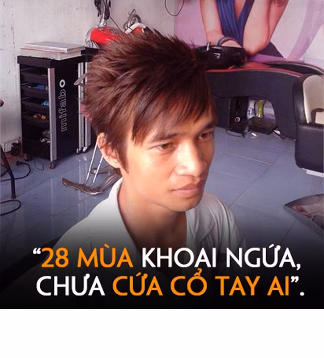 Bước "lột xác" đầu tiên của Lệ Rơi. Chỉ riêng đổi kiểu tóc thôi, Lệ Rơi cũng biến mình trở thành tâm điểm chú ý của cộng đồng mạng.