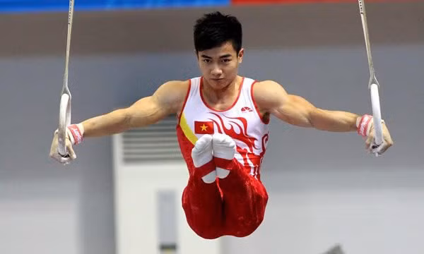 Phạm Phước Hưng là thành viên xuất sắc của đội tuyển Thể dục dụng cụ Việt Nam giành vé đến Olympic Brazil năm 2016. Anh còn khiến nhiều người phải nể phục với 2 lần giành HCV Thế giới, 5 lần vô địch Sea Games.