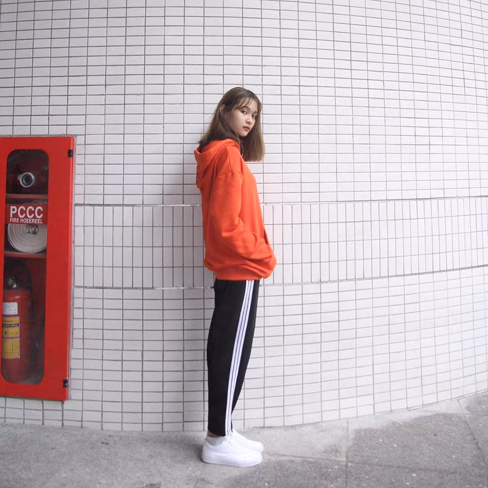 Nữ sinh Sài Gòn có làn da trắng, sống mũi cao nên thường xuyên bị nhầm là con lai.