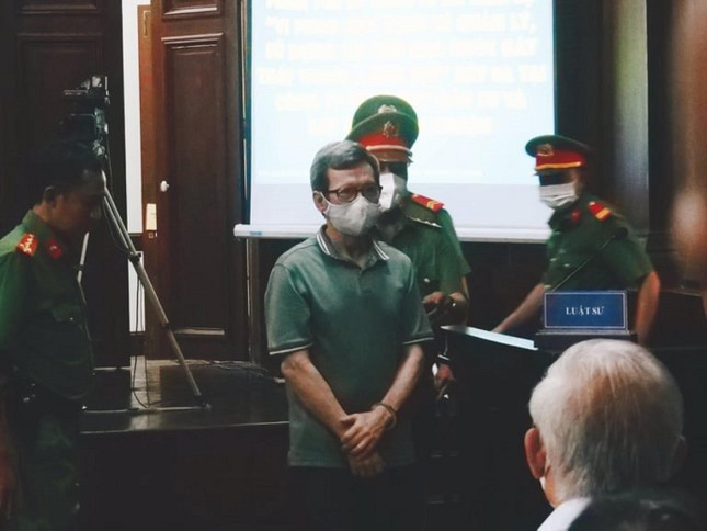 Vu ban re 32 ha dat cong: Ai gioi thieu Cty Quoc Cuong Gia Lai voi Tan Thuan?