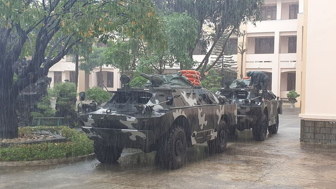 BRDM-2 là dòng xe thiết giáp trinh sát có khả năng lội nước do Liên Xô chế tạo từ năm 1962 đến năm 1989 với số lượng xuất xưởng 7.200 chiếc nhằm thay thế cho BRDM-1.
