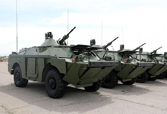 Việc điều động cả xe bọc thép BRDM-2, sẵn sàng ứng cứu người dân trong trường hợp cần thiết cho thấy quân đội Việt Nam luôn sát cánh cùng nhân dân để phòng chống thiên tai.