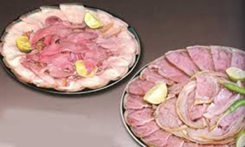 Không ăn thịt bò tái. Người dân Việt Nam có sở thích ăn món thịt bò tái. Thế nhưng không biết rằng, trong thịt bò có loài sán ký sinh có tên là Taenie Saginata. Khi vào ruột nó sẽ sinh ra ấu trùng sán và xâm nhập khắp các cơ quan trong cơ thể gây nên bệnh sán ở mô.