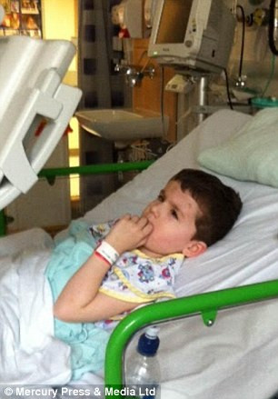 Xot xa be trai phai bo doi mat de thoat khoi ung thu-Hinh-2