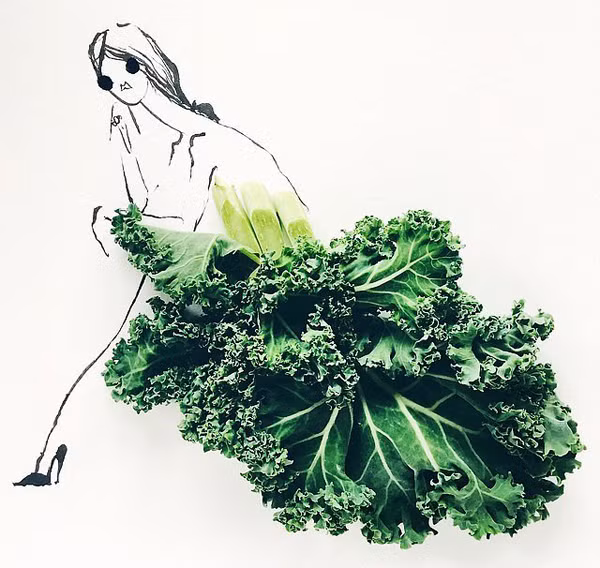 Nữ nghệ sỹ sống tại San Francisco, Mỹ đã đăng những bức ảnh táo bạo với đồ ăn lên tài khoản instagram và nhận được những phản hồi tích cực từ người xem.