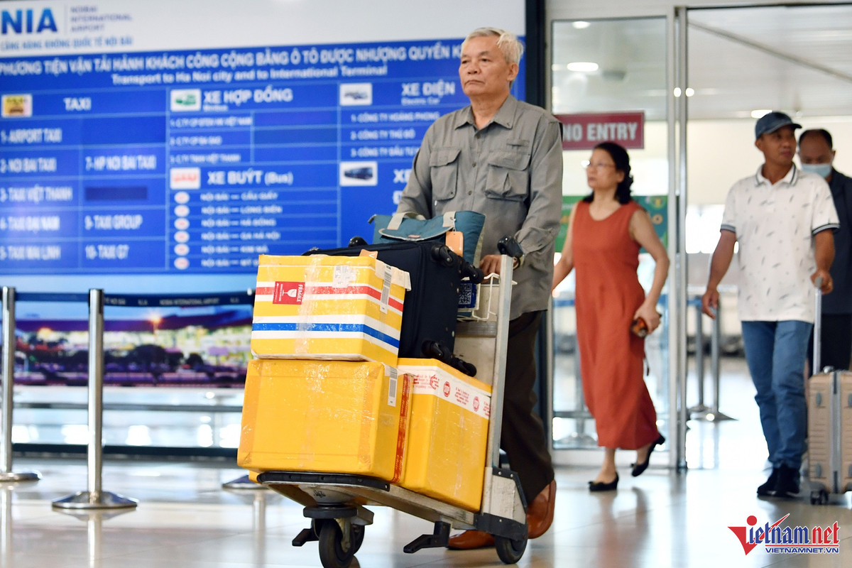 Tỷ lệ đặt chỗ trên các chuyến bay rỗng rất thấp, giá rẻ bèo Ty le dat cho tren cac chuyen bay rong rat thap, gia re beo