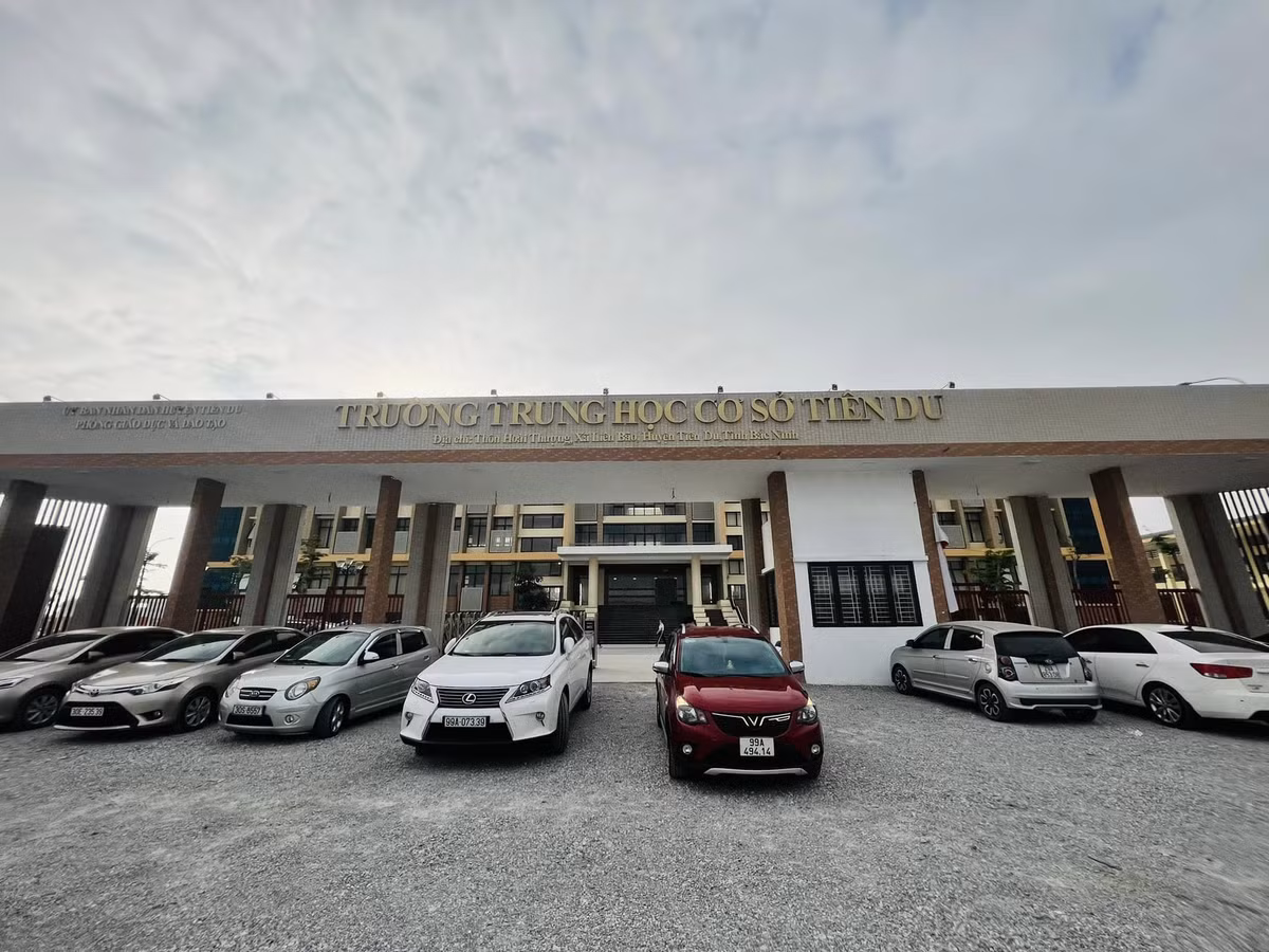 Huyện Tiên Du thừa nhận "thiếu sót" với Sở TN&amp;MT khi báo cáo về xây dựng trường THCS Tiên Du. ((Ảnh: PhapluatPlus).