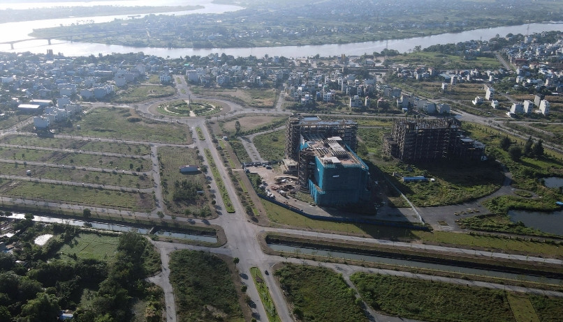 Xây dựng hạ tầng nhiều năm, dự án Stella Nam Khánh đang dần xuống cấp. (Ảnh: Dân Trí).