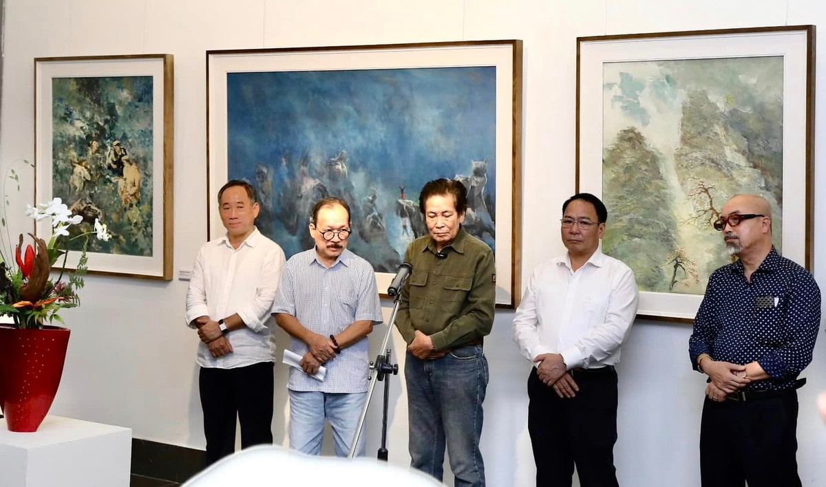 Họa sĩ Đỗ Đức triển lãm tranh xây lớp học cho Hà Giang Hoa si Do Duc trien lam tranh xay lop hoc cho Ha Giang