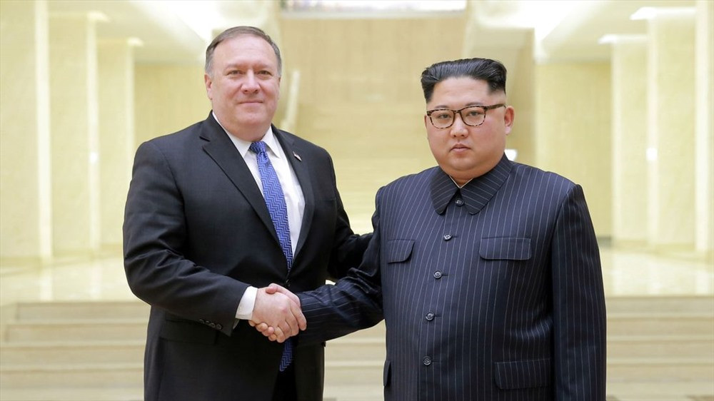 Ông Kim Jong-un tiếp đón Ngoại trưởng Mỹ mike Pompeo. Ảnh: White House.