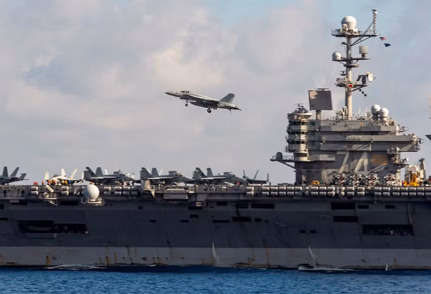 USS John C. Stennis là tàu thứ 7 thuộc siêu hàng không mẫu hạm lớp Nimitz. Tàu được đặt theo tên Thượng nghị sĩ John C. Stennis, đảng Dân chủ, bang Mississippi. CVN-74 được hạ thủy vào năm 1993, đưa vào sử dụng từ năm 1995.