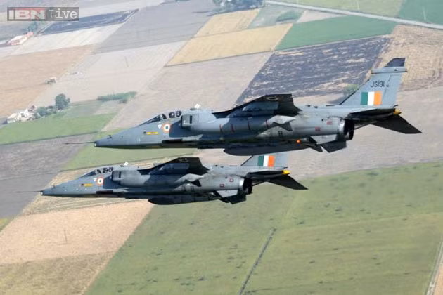 An Do bat ngo khong kich khu vuc Kashmir do Pakistan kiem soat