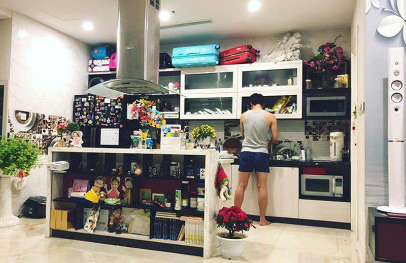 Không gian các phòng được thiết kế mở thông với nhau.