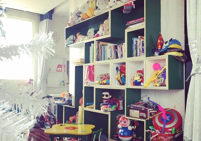 Phòng ngủ của các con dễ thương đúng lứa tuổi.