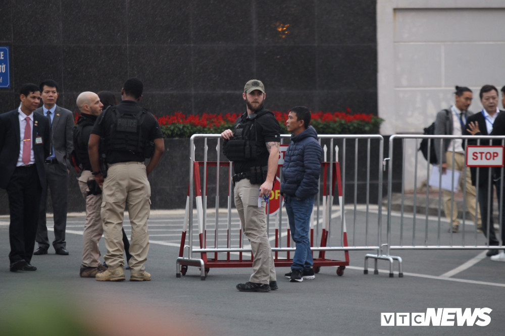 Tong thong My Donald Trump da den Ha Noi gap Chu tich Trieu Tien Kim Jong-un-Hinh-21