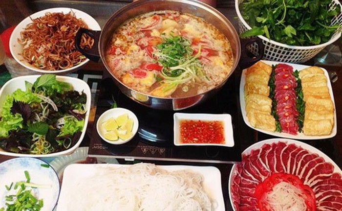 Mach ban cach nhan biet noi nuoc lau lam tu hoa chat