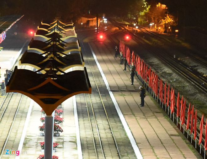 Chu tich Trieu Tien Kim Jong-un ve den khach san Melia, Ha Noi-Hinh-30