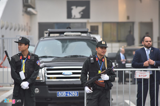 Truc tiep: Lenh cam van 