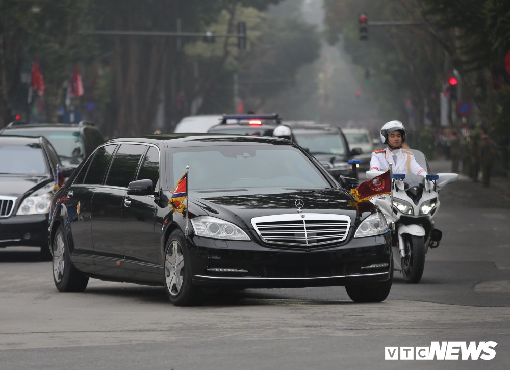 Truc tiep: Lenh cam van 