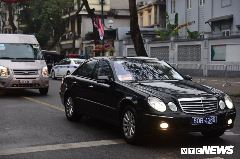 Truc tiep: Lenh cam van 