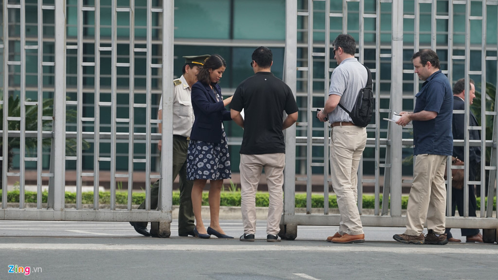 Trước thềm cuộc gặp diễn ra trong hai ngày 27-28/2 tại Hà Nội, sân bay Nội Bài được yêu cầu chuẩn bị ít nhất 5 vị trí đỗ chuyên cơ và các vị trí đỗ cho máy bay chở đoàn tháp tùng của lãnh đạo hai nước Mỹ và Triều Tiên.