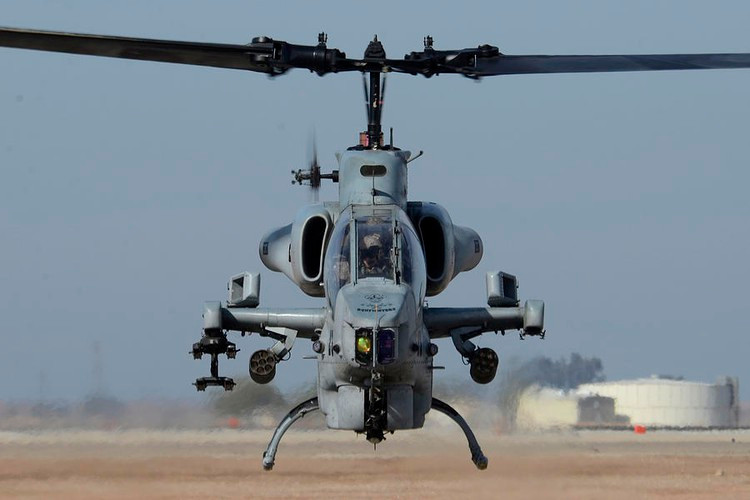  Không quân Thổ Nhĩ Kỳ từng mua 32 chiếc trực thăng tấn công AH-1P/S của Mỹ, sau đó họ đã nâng cấp lên chuẩn AH-1W Super Hornet. Chiến trường Syria vẫn tiếp tục căng thẳng, giới quan sát nhận định rất có thể Ankara sẽ điều động thêm loại vũ khí này vào tham chiến.