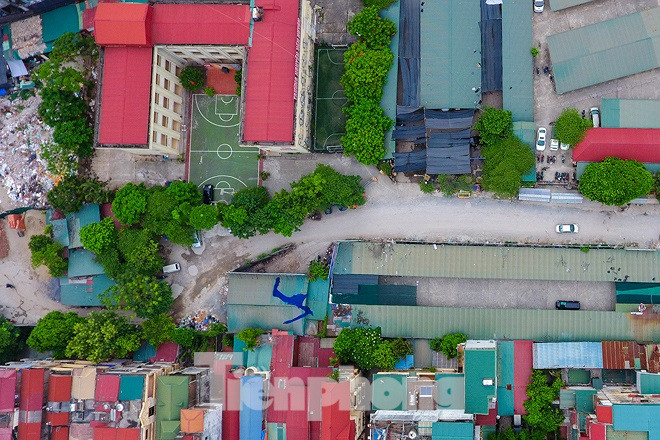 Tổng mức đầu tư dự án là khoảng 342 tỷ đồng trong đó chi phí bồi thường, hỗ trợ và tái định cư dự tính khoảng 218 tỷ đồng. Theo ông Nguyễn Hoàng Hà, PGĐ Ban quản lý dự án đầu tư xây dựng quận Đống Đa (Hà Nội) cho biết cần giải phóng mặt bằng 69 hộ dân và 14 tổ chức để thực hiện dự án.