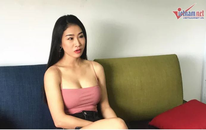 Nu DJ xinh dep tiet lo nhieu co gai dung than the de xin viec-Hinh-2