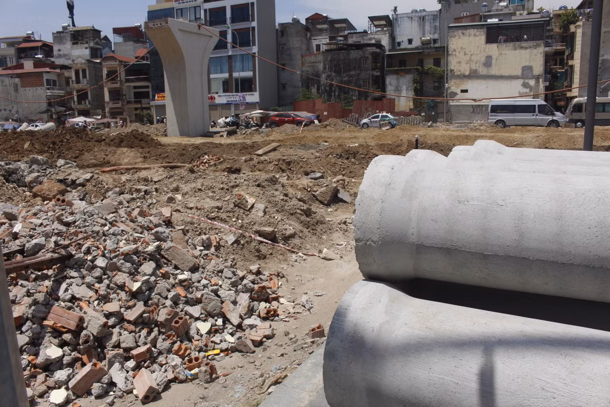 Kinh hai con duong nhu bai chien truong giua Thu do-Hinh-4