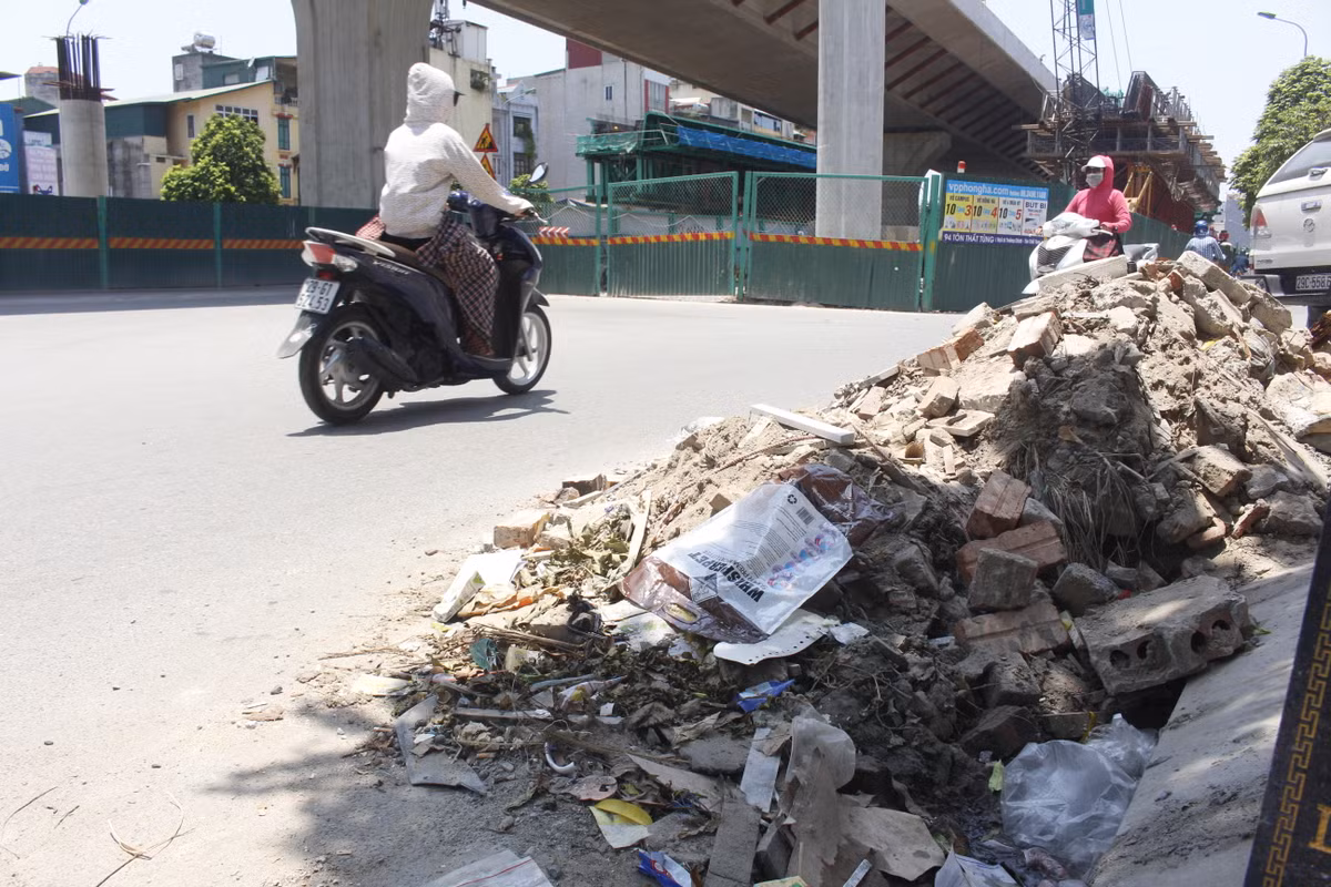 Kinh hai con duong nhu bai chien truong giua Thu do-Hinh-5