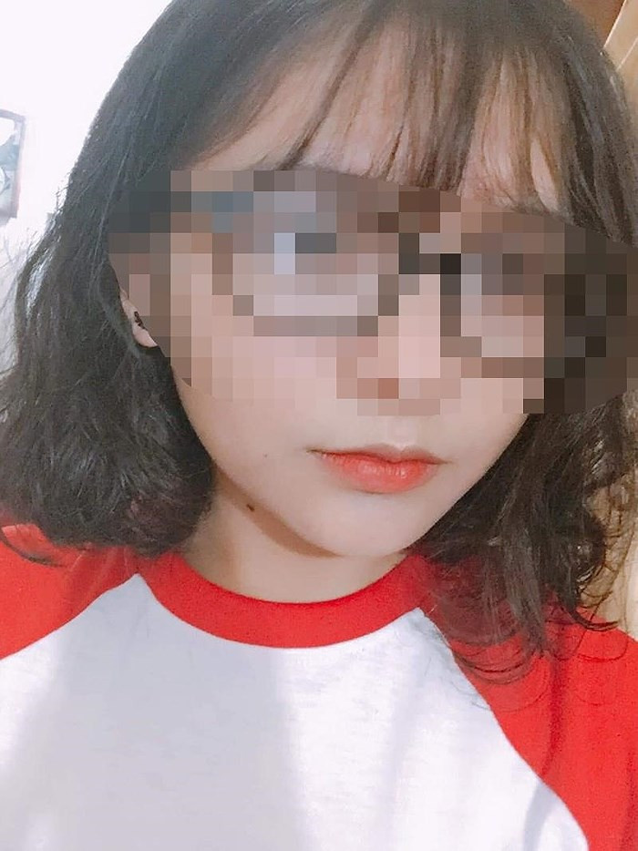 Đến tận cuối ngày, không thấy con gái đâu, liên lạc không được gia đình mới tá hỏa đi tìm. Người bạn cùng xóm học với Linh cho biết, sáng cùng ngày, Linh có nhờ chở ra QL 1A để đón xe vào TP Vinh. Gia đình lập tức tìm kiếm tin tức của Linh ở huyện Quỳ Hợp và TP Vinh nhưng không thấy. . Tuy nhiên, đến ngày 28/6 Linh đã được tìm thấy ở một nhà người thân tại TP HCM.