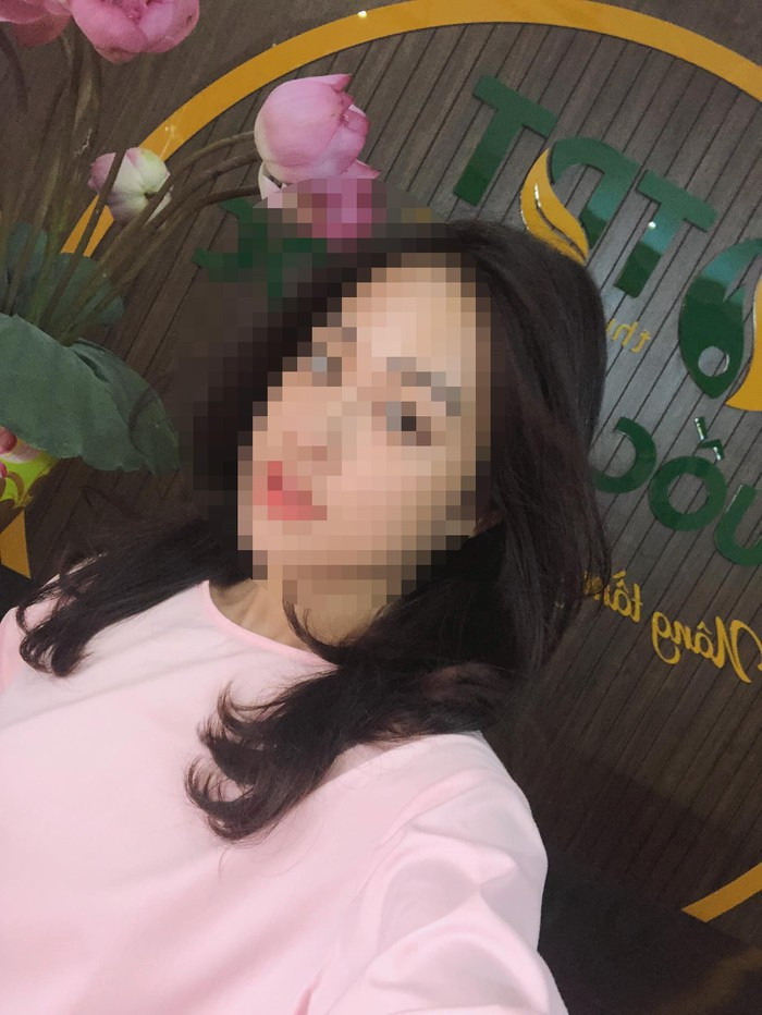 Cho đến thời điểm này, ngoài kênh thông tin từ chị T. thì những người liên quan khác đều chưa lên tiếng. Vì vậy, việc chị T. khóa facebook khiến nhiều người quan tâm đến vụ việc bất ngờ và hụt hẫng.