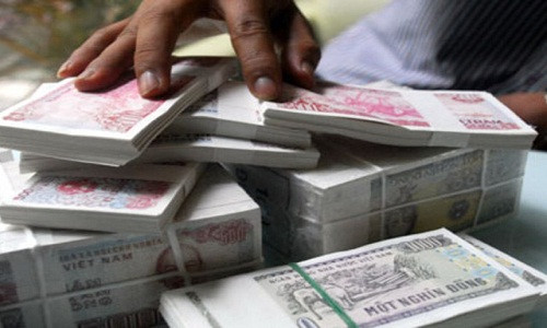 Gần Tết, dịch vụ đổi tiền lẻ lại "nóng". Ảnh minh họa