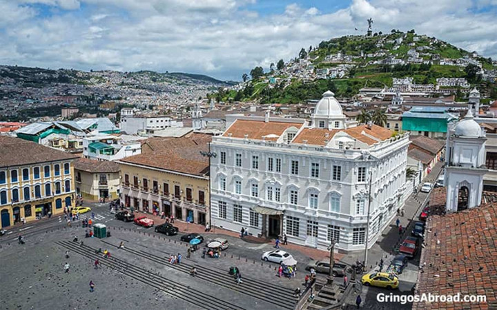 Quito, Ecuador (chi phí du lịch trung bình một ngày: 21,90 USD). (Ảnh: Gringosabroad).