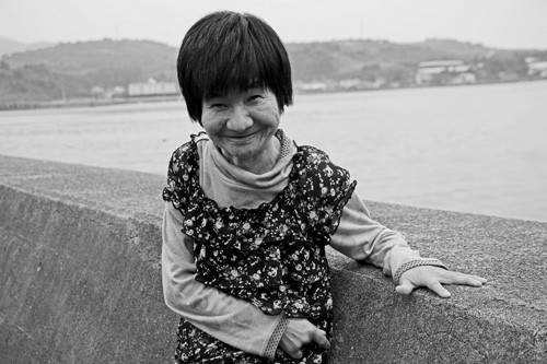 Không những thế, di chứng của thảm họa này tồn tại ở cả những thế hệ sau này với nhiều đứa trẻ sinh ra đã bị dị tật bẩm sinh, thiểu năng,… 