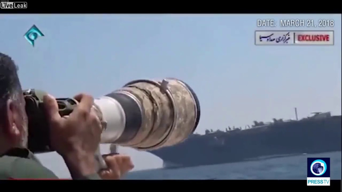 Kinh ngac canh xuong cao toc Iran ruot duoi tau san bay My