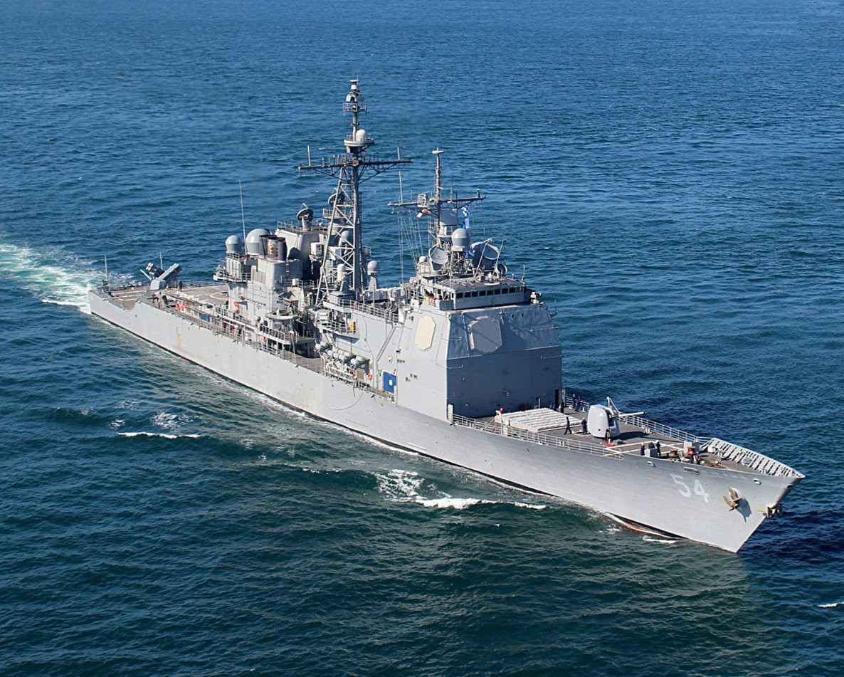 Tàu còn được trang bị 2 khẩu pháo 38mm, 2 pháo cao tốc Phalanx và 2 x 3 ống phóng ngư lôi cỡ 324mm. Nguồn ảnh: Giuml.