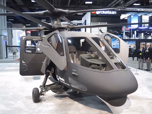 Điểm đặc biệt là S-97 được thiết kế với trọng lượng rất nhẹ, chỉ 4 tấn. Điều này giúp nó có thể bay tốt chỉ với một động cơ duy nhất là loại GE YT706 với công suất khoảng 2600 mã lực. Nguồn ảnh: Military.