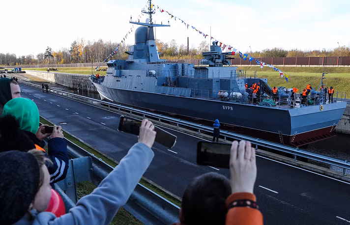 Theo dự tính, Hải quân Nga sẽ đóng mới và đưa vào sử dụng tổng cộng 22 chiếc tàu hộ vệ lớp Karakurt trong tương lai. Nguồn ảnh: TASS.