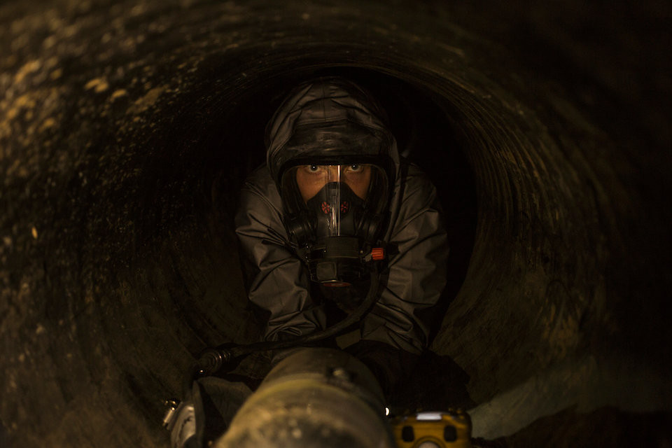 Lính CBRN - lực lượng phòng hoá học, sinh học, phóng xạ và nguyên tử của Thuỷ quân Lục chiến Mỹ. Lực lượng này tương đương với bộ đội phòng hoá của Quân đội Việt Nam nhưng lại có cái tên khá "cồng kềnh". Nguồn ảnh: BI.